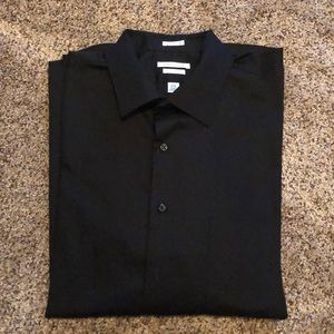 Van Heusen Men’s long sleeve shirt